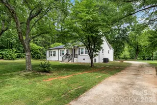 2376 S US 321 Hwy, Newton, NC 28658 - Photo 36