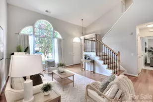 11206 Longhedge Ln, Charlotte, NC 28273 - Photo 6