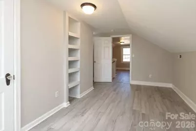 120 N Belvedere Avenue, Gastonia, NC 28054 - Photo 6