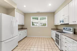 36 Sheffield Pl, Brevard, NC 28712 - Photo 26