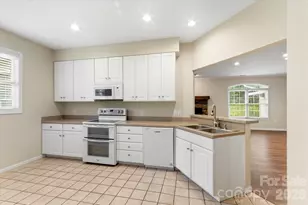 36 Sheffield Pl, Brevard, NC 28712 - Photo 24