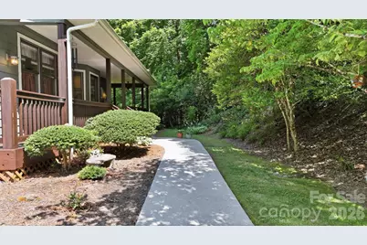 121 Forest Run Rd Forest Run Road #121 Forest Run Rd, Whittier, NC 28789 - Photo 6