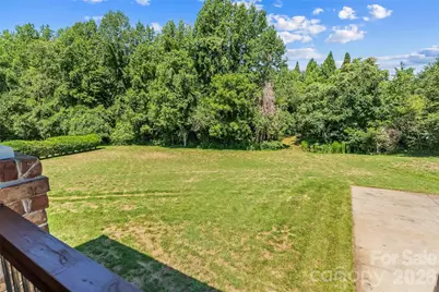 5895 Bakers Point, Hickory, NC 28602 - Photo 40