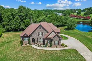 5895 Bakers Point, Hickory, NC 28602 - Photo 1