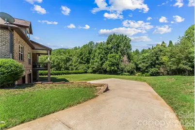 5895 Bakers Point, Hickory, NC 28602 - Photo 44