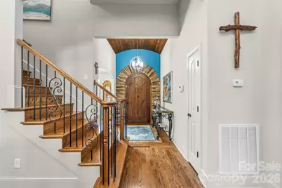 5895 Bakers Point, Hickory, NC 28602 - Photo 24