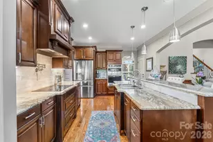 5895 Bakers Point, Hickory, NC 28602 - Photo 6