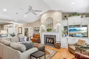 24 Turkey Roost Ct, Flat Rock, NC 28739 - Photo 10