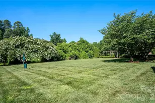 1224 Green Oaks Ln, Charlotte, NC 28205 - Photo 26