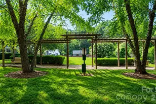 1224 Green Oaks Ln, Charlotte, NC 28205 - Photo 30