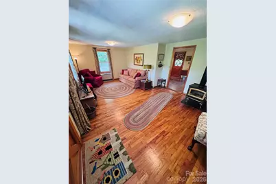 6835 Nc 183 Highway, Newland, NC 28657 - Photo 2