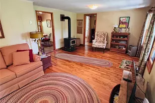 6835 Nc 183 Hwy, Newland, NC 28657 - Photo 4