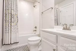 268 Parkwood Ave, Charlotte, NC 28206 - Photo 32