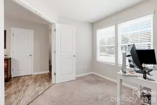 9413 Hanberry Blvd, Charlotte, NC 28213 - Photo 18