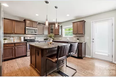 9413 Hanberry Boulevard, Charlotte, NC 28213 - Photo 10