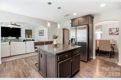 9413 Hanberry Boulevard, Charlotte, NC 28213 - Photo 12