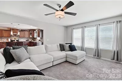 9413 Hanberry Boulevard, Charlotte, NC 28213 - Photo 8