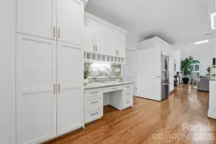 308 41st Ave Pl NW, Hickory, NC 28601 - Photo 16