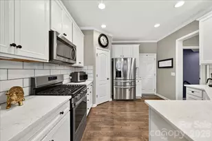 3093 Hartson Pointe Dr, Indian Land, SC 29707 - Photo 10