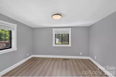 7040 Pear Tree Road, Charlotte, NC 28216 - Photo 34