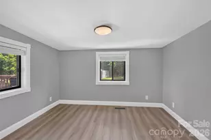 7040 Pear Tree Rd, Charlotte, NC 28216 - Photo 34