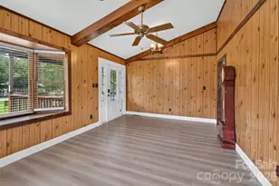 7040 Pear Tree Rd, Charlotte, NC 28216 - Photo 42