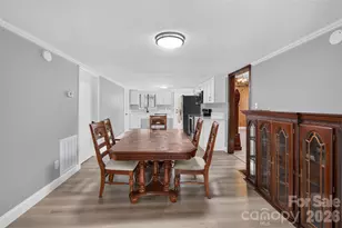 7040 Pear Tree Rd, Charlotte, NC 28216 - Photo 36