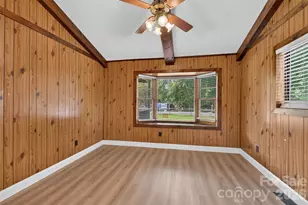 7040 Pear Tree Rd, Charlotte, NC 28216 - Photo 44