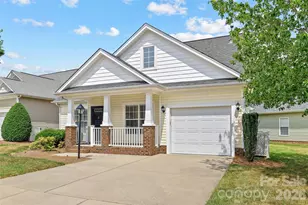 1017 Curry Way, Matthews, NC 28104 - Photo 2