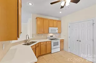 1017 Curry Way, Matthews, NC 28104 - Photo 12