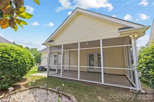 1017 Curry Way, Matthews, NC 28104 - Photo 40