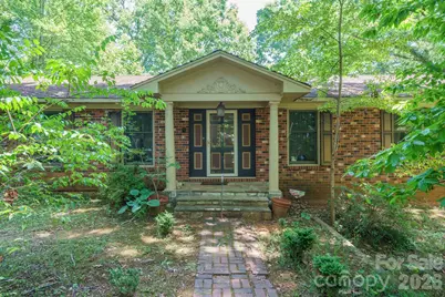 1729 Brentwood Drive, Newton, NC 28658 - Photo 2