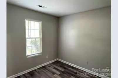 6617 Cedar Cliff Drive, Charlotte, NC 28216 - Photo 10