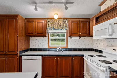 755 Fairview Loop, Hot Springs, NC 28743 - Photo 28