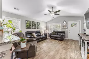 3155 Riber Ln, Claremont, NC 28610 - Photo 6