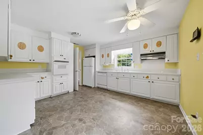 466 Shiloh Church Road, Hickory, NC 28601 - Photo 14