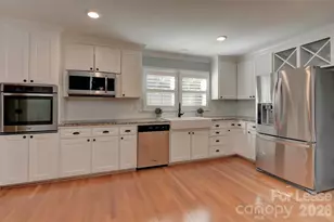 6338 Owenby Ct, Charlotte, NC 28270 - Photo 6