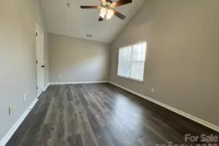 2638 Rozzelles Landing Dr, Charlotte, NC 28214 - Photo 16