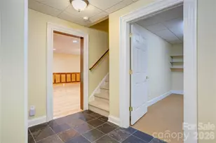 6015 Graburn's Ford Dr, Charlotte, NC 28269 - Photo 26