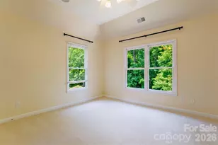 6015 Graburn's Ford Dr, Charlotte, NC 28269 - Photo 22