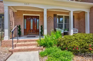 6015 Graburn's Ford Dr, Charlotte, NC 28269 - Photo 2