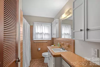 1600 Woodberry Road, Charlotte, NC 28212 - Photo 10