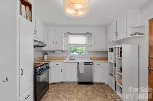 1600 Woodberry Rd, Charlotte, NC 28212 - Photo 6