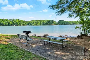 109 Whiterock Dr, Mount Holly, NC 28120 - Photo 44