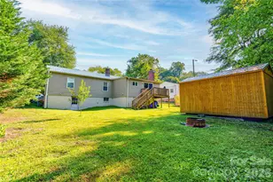 803 Westview St, Shelby, NC 28150 - Photo 2
