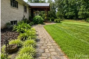 4538 Diamond St, Hudson, NC 28638 - Photo 8