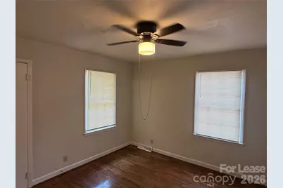 3721 Driftwood Drive, Charlotte, NC 28205 - Photo 6