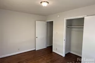 3721 Driftwood Dr, Charlotte, NC 28205 - Photo 10