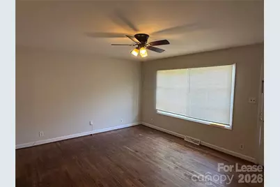 3721 Driftwood Drive, Charlotte, NC 28205 - Photo 2