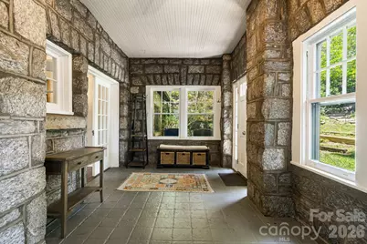 25 B Saint Dunstans Circle, Asheville, NC 28803 - Photo 30